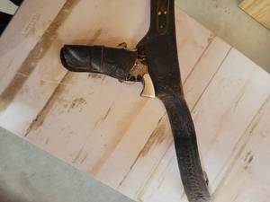 lot 27 image: Engraved Western Metal and plastic Revolver  toy with Tooled Leather Holster Set