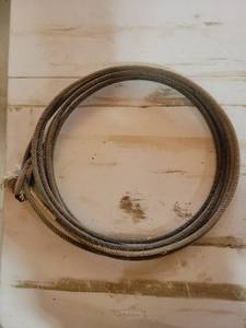 lot 33 image: Western Lariat Rope