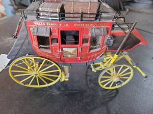 lot 41 image: Wells Fargo Overland Stagecoach Model