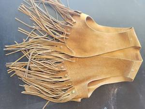 lot 42 image: Leather Fringe Western vest