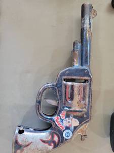 lot 89 image: Red Ranger Cap Gun Pistol