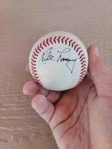 lot 136 image: Eric Wedge and Mike Lansing WSU autographed baseball from 1989