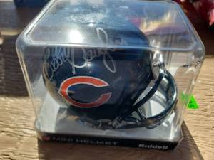 lot 190 image: Bobby Douglas Signed Chicago Bears NFL Mini Helmet by Riddell