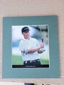 lot 216 image: Gary Nicklaus Signed Golf Photograph Set
