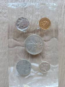 lot 231 image: Historical US Coin Collection Set