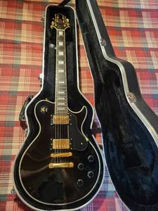 lot 249 image: Greg Bennett Avion Black Electric Guitar with Gator Case