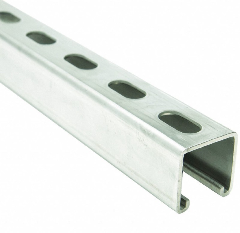 lot 269 image: Bundle of 2 Metal Strut Utility Pieces - U Shaped 12 Gauge 5 x 1.5 x 1.5