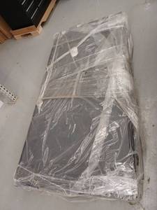 lot 1 image: 9 Inch TwinXL Foundation