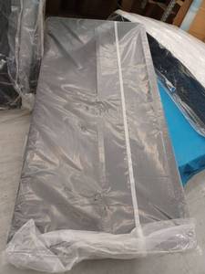 lot 12 image: 9 Inch Wooden TwinXL Mattress Foundation