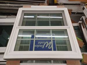 lot 14038 image: Double Hung Vinyl Window, 31.75 x 31.5