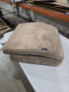 lot 9534 image: Higogogo chair Cushion