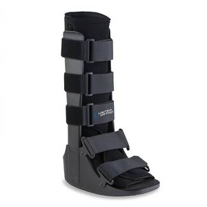 lot 9598 image: United Ortho Cam Walker Fracture Boot, Small, Black Small