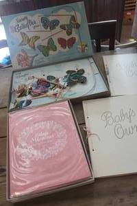 lot 4921 image: Vtg. New Baby Books and Mobile IOB