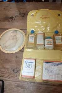 lot 4922 image: Vtg. Johnsons Baby Travel Kit & More