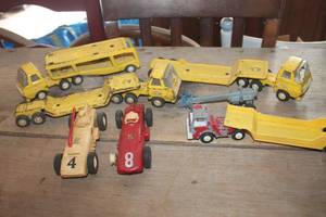 lot 4925 image: Vtg. Tonka Toy Trucks and More