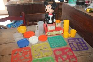 lot 4927 image: Vtg. Tupperware Stencils, Mickey Bank & More