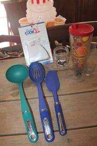 lot 4963 image: NIP Food Scale, Kitchen Aid Utensils & More