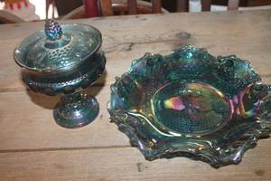 lot 4975 image: Vintage Carnival Glass Candy Dish & More
