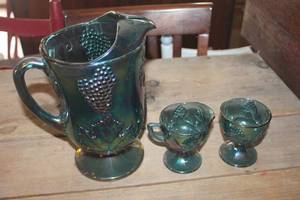 lot 4976 image: Vintage Carnival Glass Pitcher and More