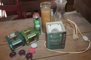 lot 4987 image: NIB Yankee Candles and More