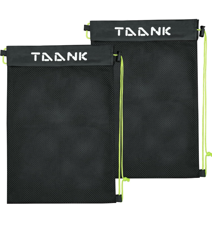 lot 4311 image: AANK 2 Pcs Mesh Sports Bag with Drawstring Closure,18x12inch Mesh Bag for Pickleballs&Softballs&Tennis&BaseBalls&Golf Balls.Mesh Laundry bags&Beach bag - Retail $0