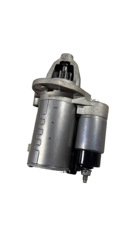 lot 4412 image: Automotive Starter Motor Assembly for jeep wrangler  - Retail $75