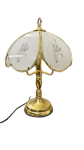 lot 4830 image: Brass Table Lamp with Frosted Floral Glass Shade - Retail $45