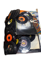 lot 4855 image: Large Lot of 45 RPM Vinyl Records with LP Albums - Retail $20
