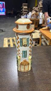 lot 4860 image: Italian Ceramic Tower Building Vase with Lid - Retail $35