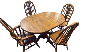 lot 4868 image: Oak Pedestal Dining Table with 4 Windsor Chairs - Retail $250