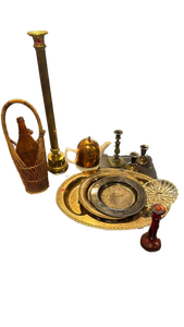 lot 4877 image: Set of Brass and Mixed Metal Home Decor Collection