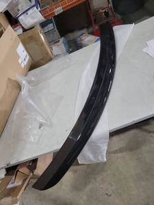 lot 1566 image: Hood Deflector