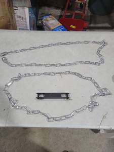 lot 1597 image: Stainless Steel Link Chain with 2 Hook 2 pack