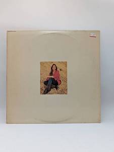lot 140 image: Judy Collins Whales and Nightingales LP Record
