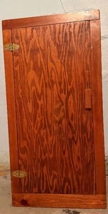lot 13 image: Rustic wooden cabinetstorage cupboard
