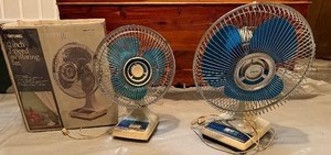 lot 49 image: Pair Vintage Oscillating Desk Fans