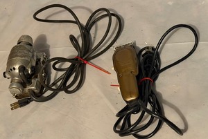lot 62 image: Vintage Oster Stim-U-Lax Barber Hand Massager & Corded Hair Clippers Lot