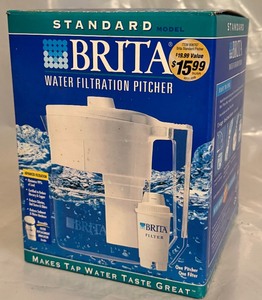 lot 37 image: Brita Standard Water Filtration Pitcher  New in Box