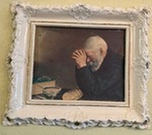 lot 70 image: Vintage Framed Print of Praying Elderly Man