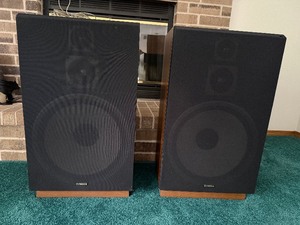 Vintage Fisher ST-828 Floor Speakers – Pair