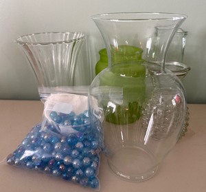lot 6 image: Mixed Decorative Glass Vase & Filler Lot