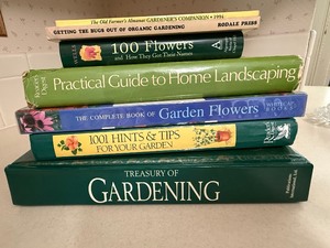 lot 29 image: Gardening Guide Books, Flower References & Landscaping