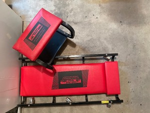 lot 87 image: Rolling Creeper Garage Seat & Mechanics Creeper Set
