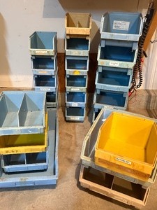 lot 104 image: Large Lot of Plastic Storage Bin Organizers