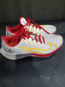 lot 3586 image: Nike Air Zoom Pegasus 37 Kansas City Chiefs Running Shoes