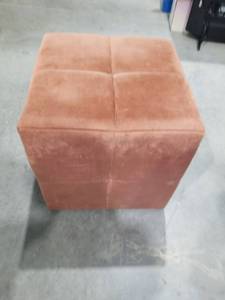lot 3604 image: Velvet Ottoman Cube