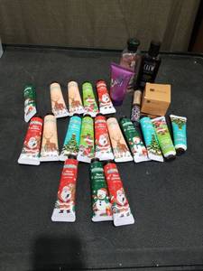 lot 3639 image: Mixed Beauty Product Bundle with Christmas Hand Creams and Skincare Items