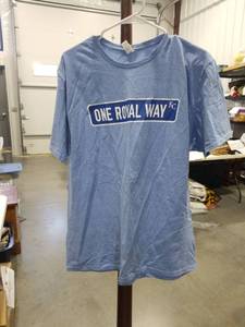 lot 3658 image: Kansas City Royals One Royal Way T-Shirt Size XL