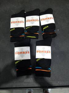 lot 3691 image: Brand New BOMBAS Socks Medium Unisex 5 Pairs