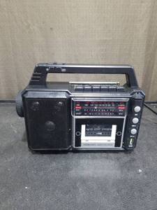 lot 3723 image: Portable Radio Cassette Recorder with USB Port
